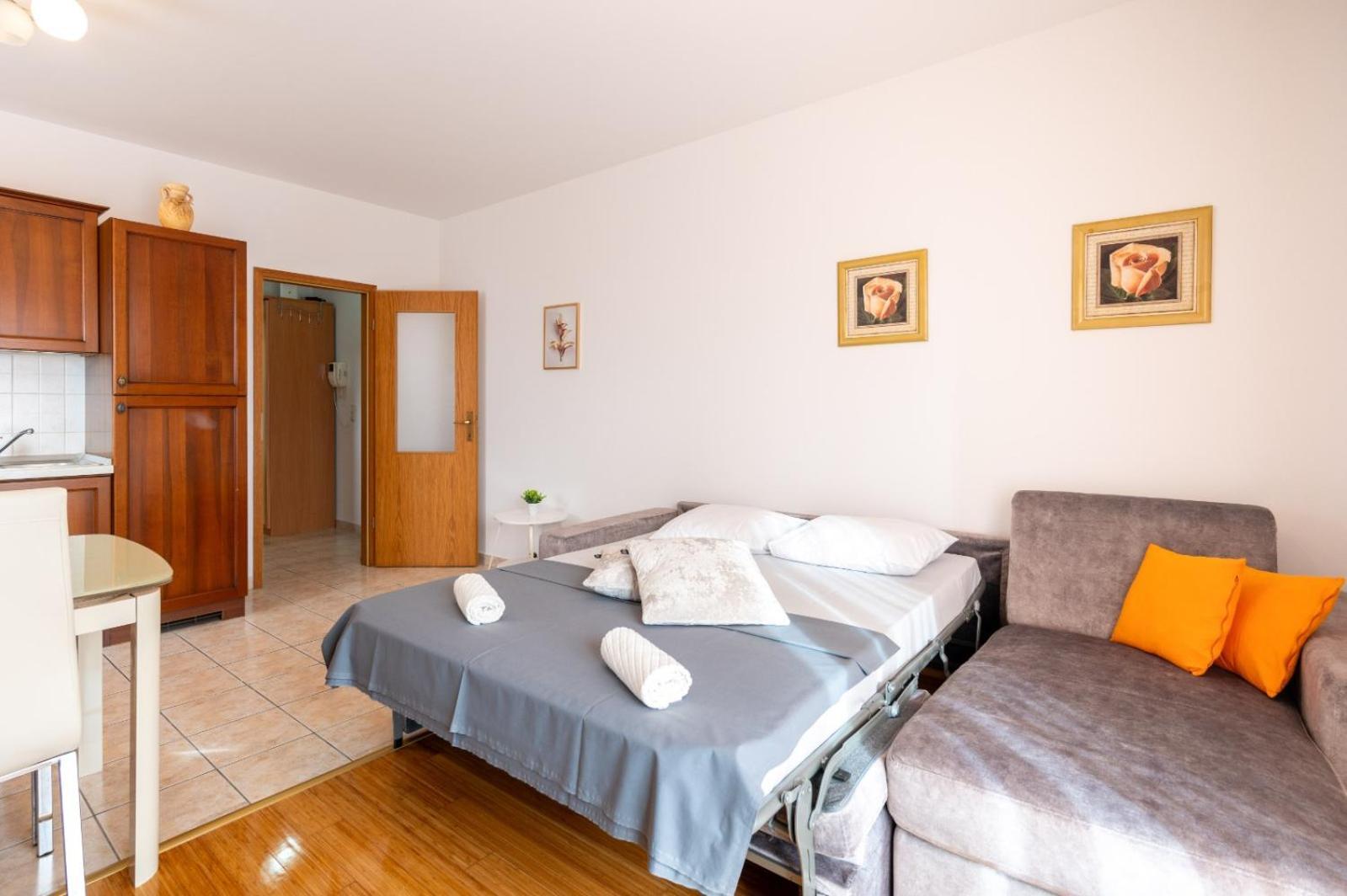 Apartment Anita Trogir Ngoại thất bức ảnh
