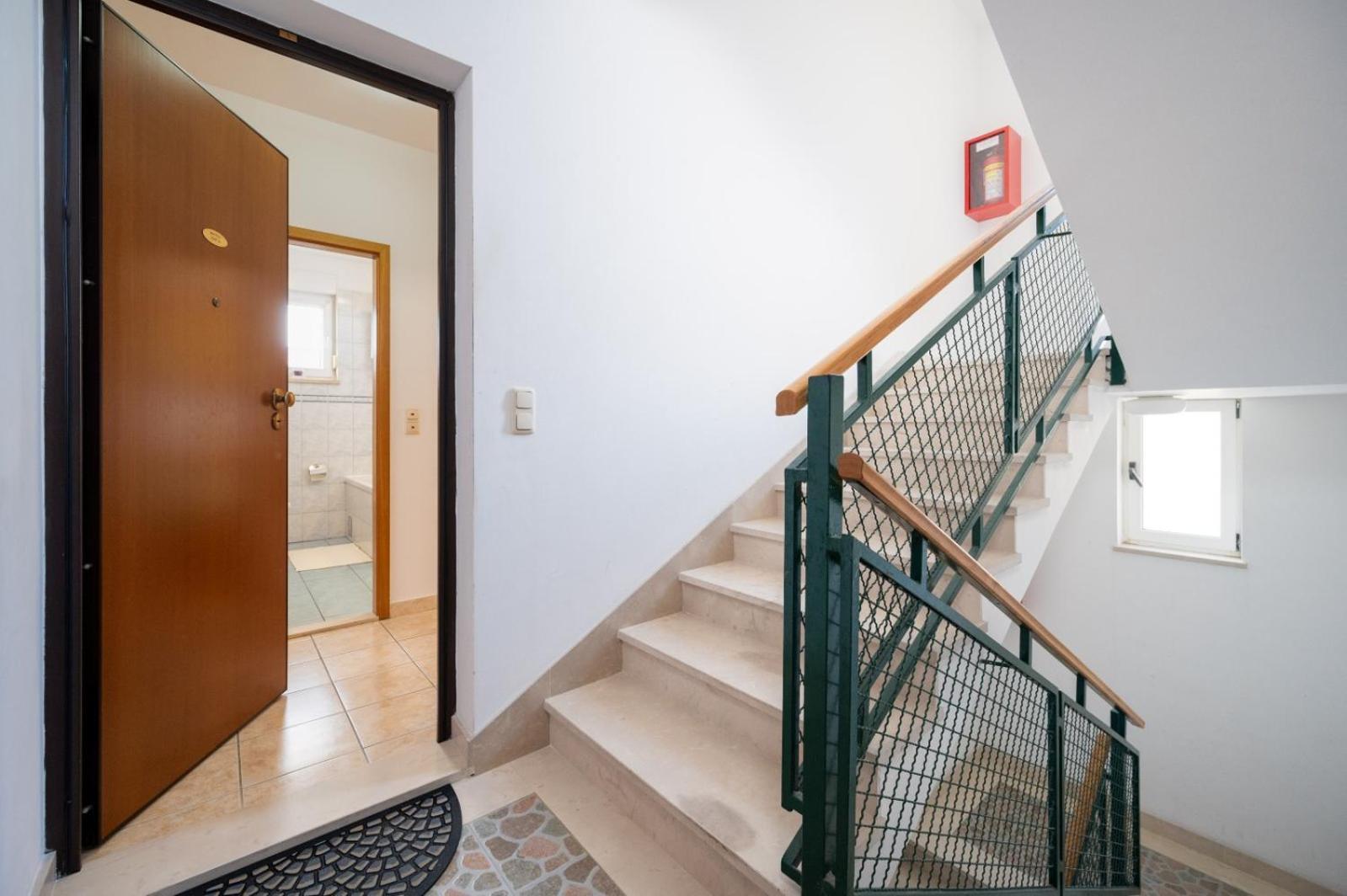 Apartment Anita Trogir Ngoại thất bức ảnh