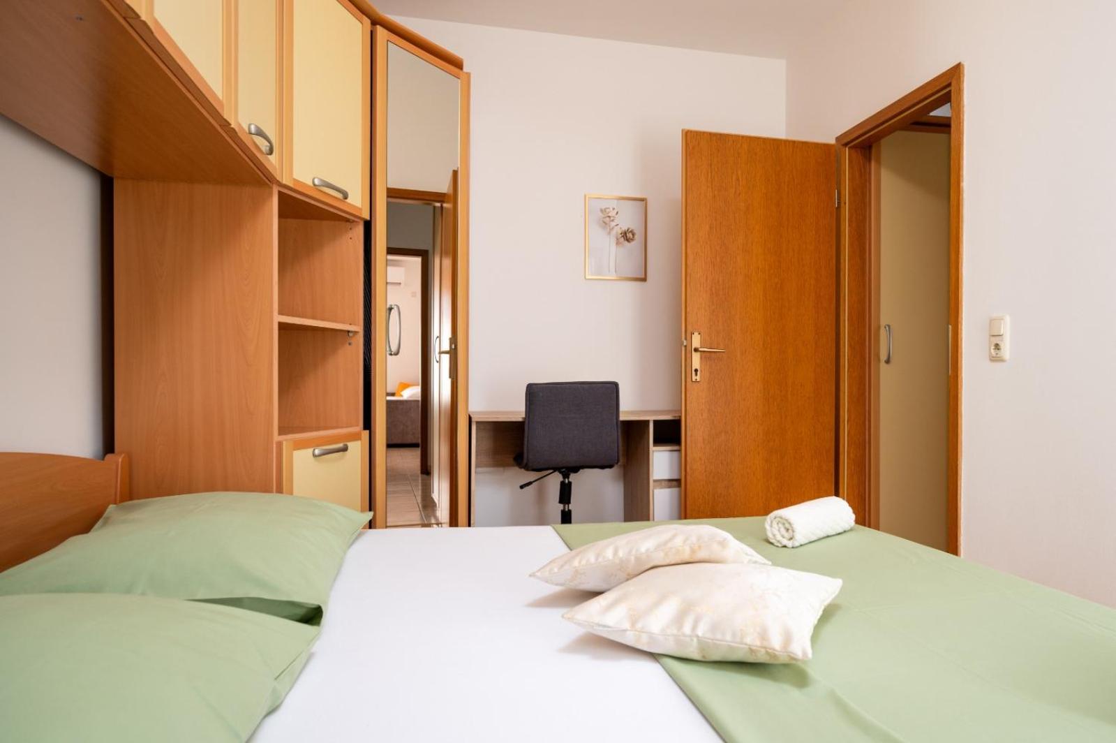 Apartment Anita Trogir Ngoại thất bức ảnh